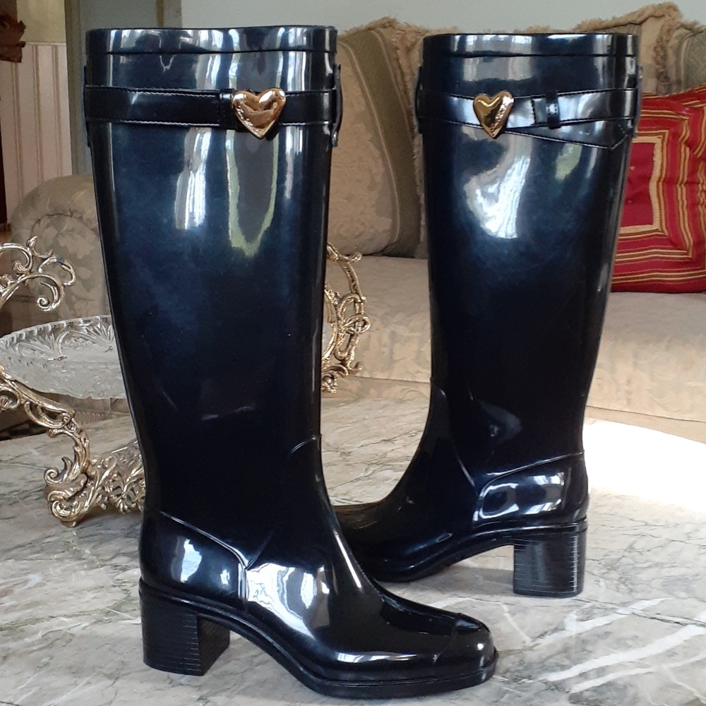 Love Moschino rain boots